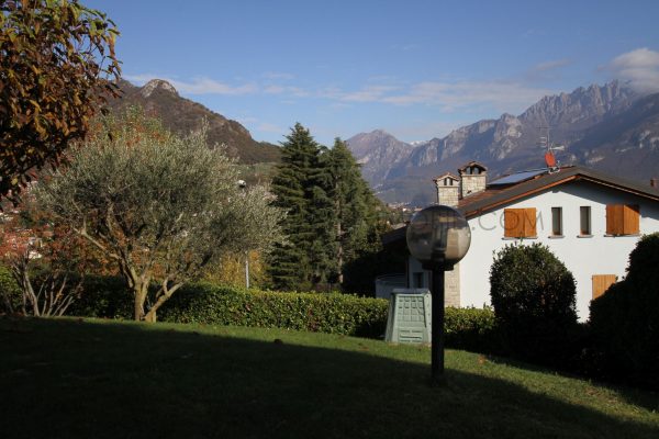 Galbiate villa singola € 585.000